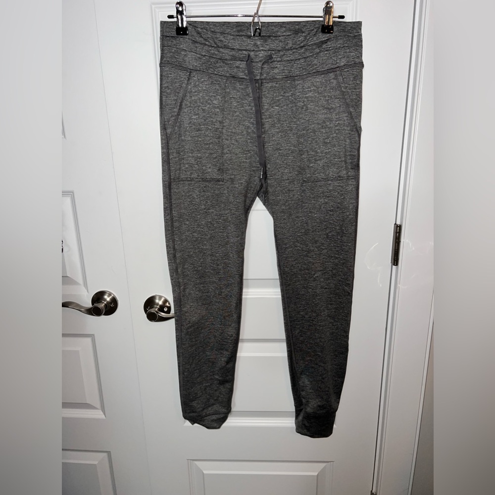 Gray leggings